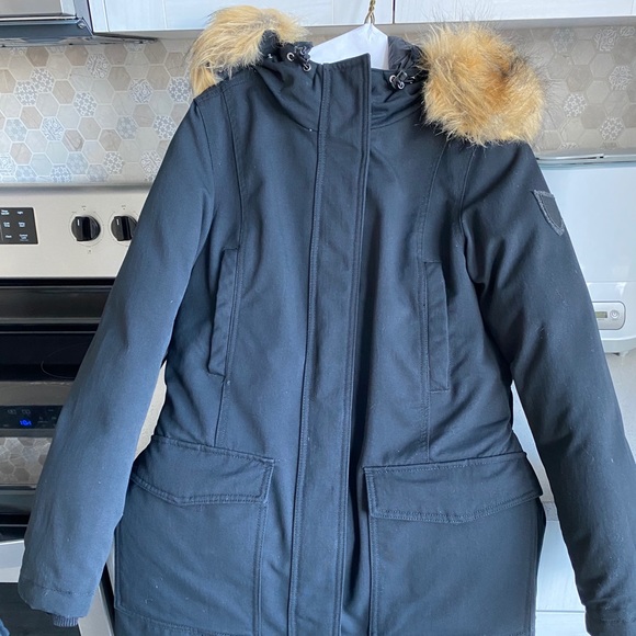 Roots Parka! - Picture 2 of 3